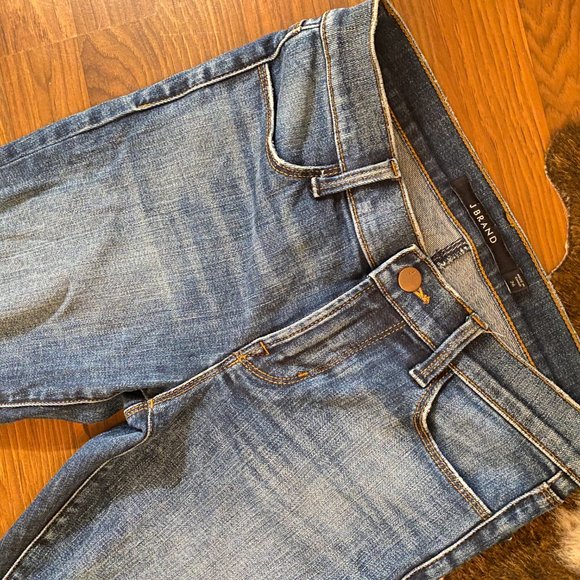 J Brand Skinny Jean - Picture 7 of 7